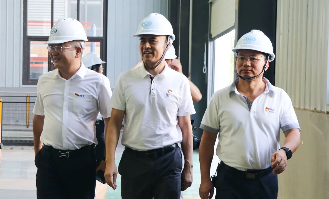 8edaedc0747a3fc815cf1d382214b5e2